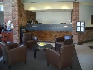 Best Western Plus Danbury Bethel Inn