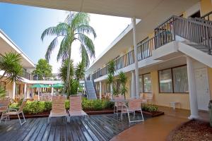 Best Western Sea Castle Suites Treasure Island