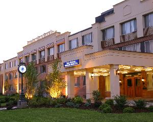 Best Western Carriage House Inn Watertown