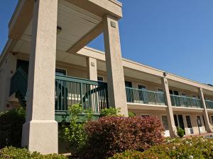 Clarion Inn Columbia Airport
