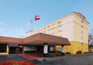 Comfort Inn & Suites I-85 College Park