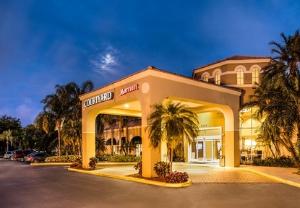Courtyard by Marriott Fort Lauderdale North