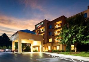 Courtyard by Marriott Winston-Salem Hanes Mall