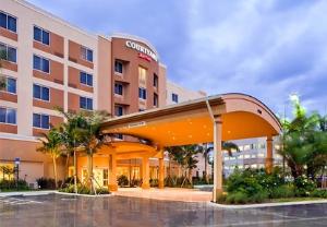 Courtyard by Marriott Flagler Station Hotel Doral