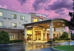 Courtyard by Marriott Hotel Kingston