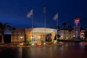Comfort Suites Maingate Kissimmee