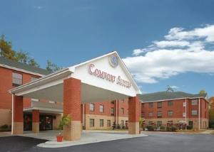Comfort Suites Arena Raleigh