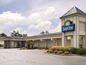 Days Inn near Fun City Pensacola