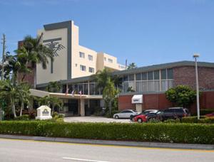 Days Hotel Thunderbird Beach Resort Sunny Isles