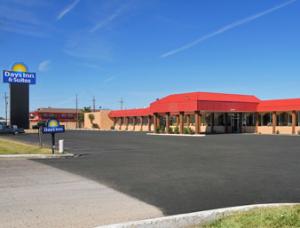 Days Inn & Suites Clovis