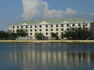 Bonita Springs Lodge Suites
