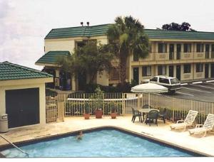 Masters Inn Fairgrounds Tampa