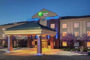 Holiday Inn Express Hotel & Suites Manchester