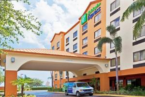 Holiday Inn Express & Suites Davie
