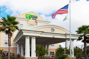 Holiday Inn Express Hotel & Suites I-75 Tampa