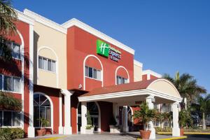 Holiday Inn Express Hotel & Suites Bradenton West