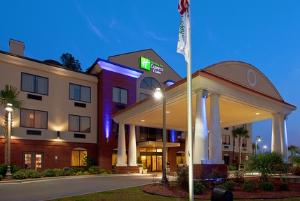 Holiday Inn Express Suites West I-10 Pensacola