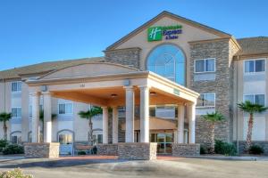 Holiday Inn Express Hotel & Suites Alamogordo