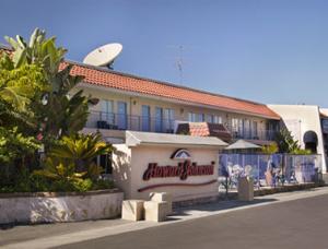 Howard Johnson Motel Escondido