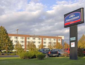 Howard Johnson Hotel South Portland