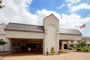Inn at Madison