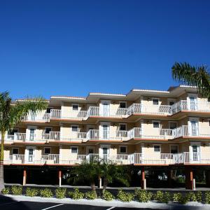 Beso Del Sol Resort Dunedin