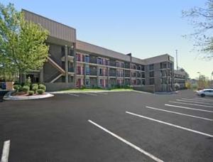 Super 8 Hotel Raleigh East