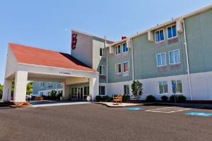 Red Roof Inn Saugus