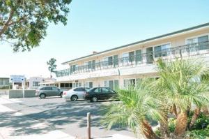 Crystal Lodge Motel Ventura